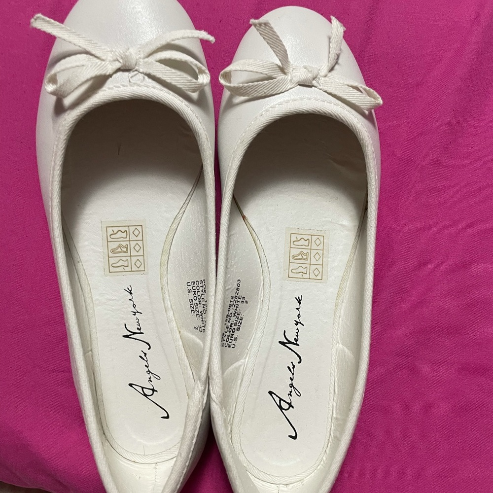 Angels New York Girls Dress Shoes Size 2